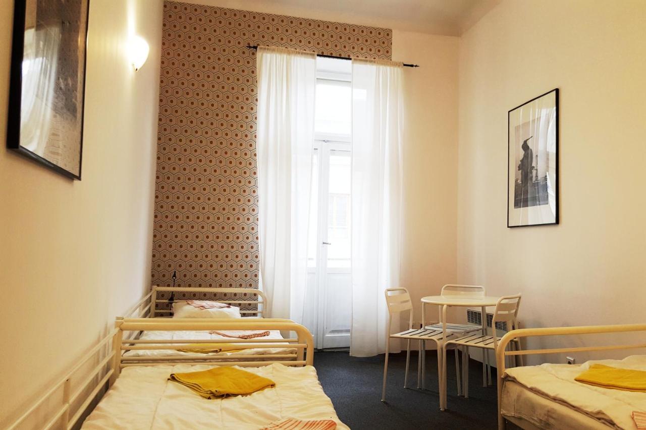 Hostel Witt Warsaw Exterior photo